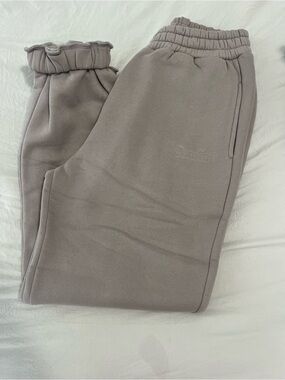 Comfort Embroidered Gray Men's Jogger Pants